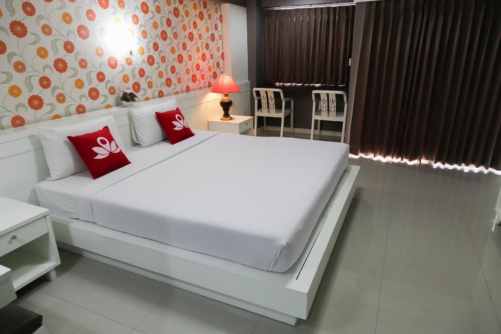 Zen Rooms Bangchak Bangkok Bagian luar foto
